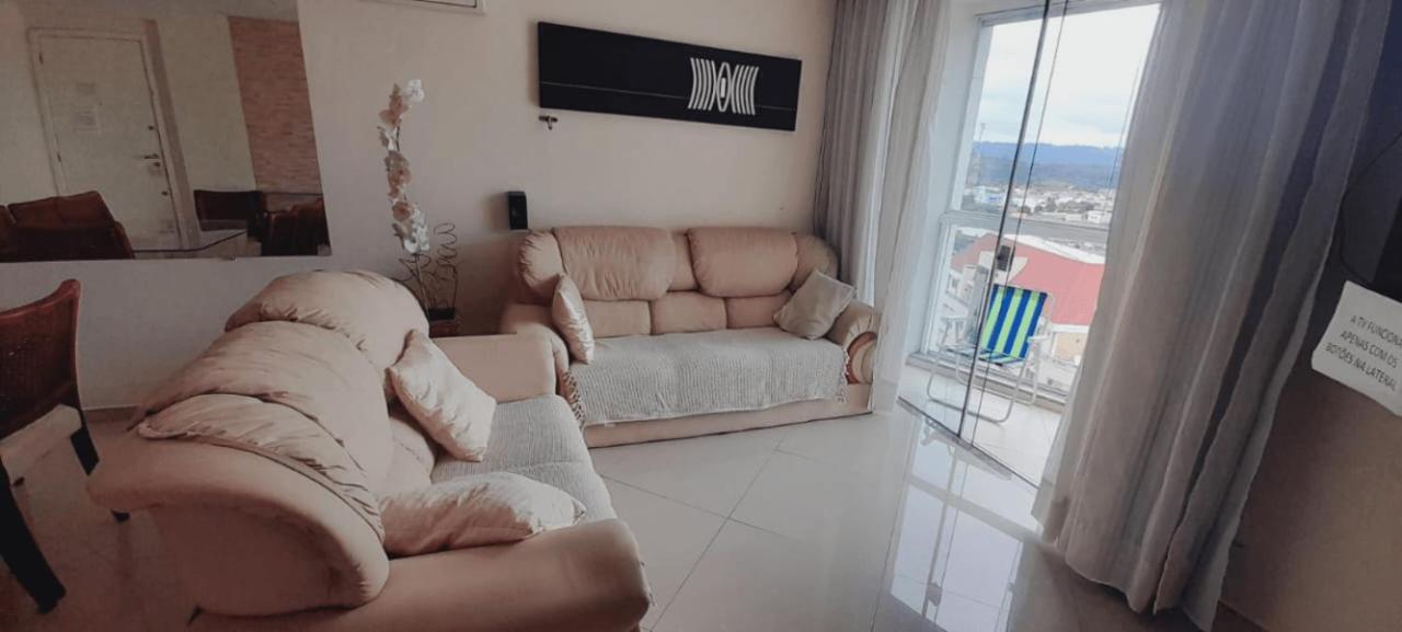Lindo Apartamento No Coracao Da Cidade - Apartamento Inteiro Ou Seja Nao E Compartilhado Com Outras Pessoas - Perto De Tudo - 2 Quartos - Ar Condicionado - Churrasqueira - Cozinha Completa - 120 Metros Quadrados Ao Todo - Quartos Com 12 Metros Quadra ウニアン・ダ・ビトリア エクステリア 写真